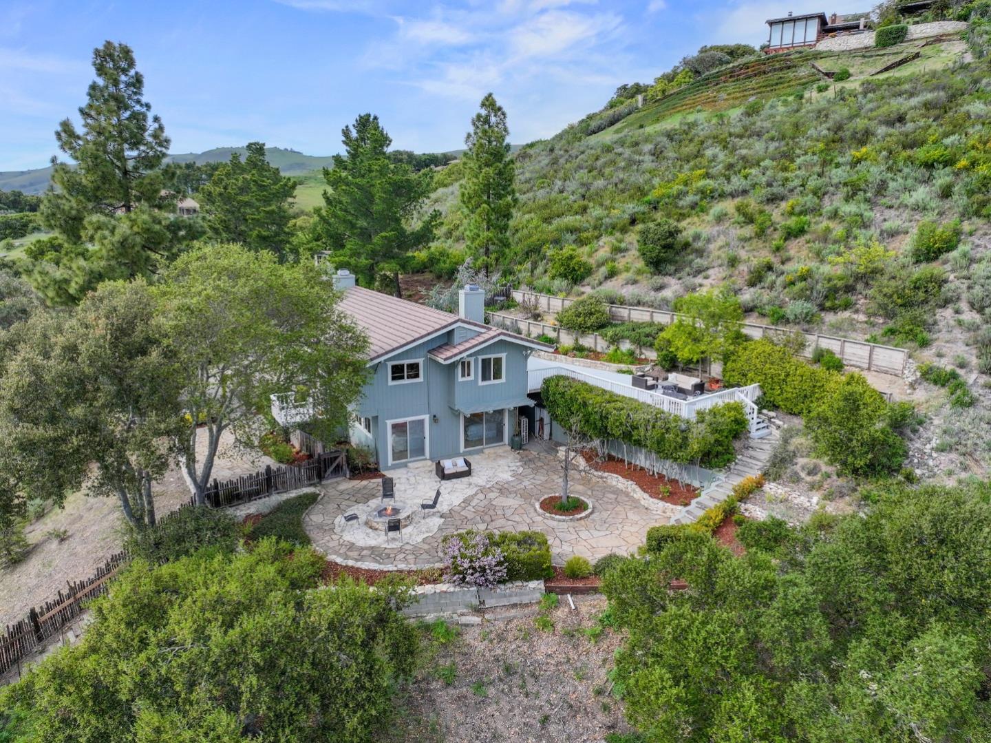 Detail Gallery Image 85 of 100 For 31475 via Las Rosas, Carmel Valley,  CA 93924 - 3 Beds | 2/1 Baths