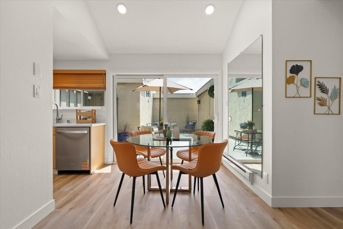 Detail Gallery Image 6 of 18 For 279 Truckee Ln, San Jose,  CA 95136 - 2 Beds | 2 Baths