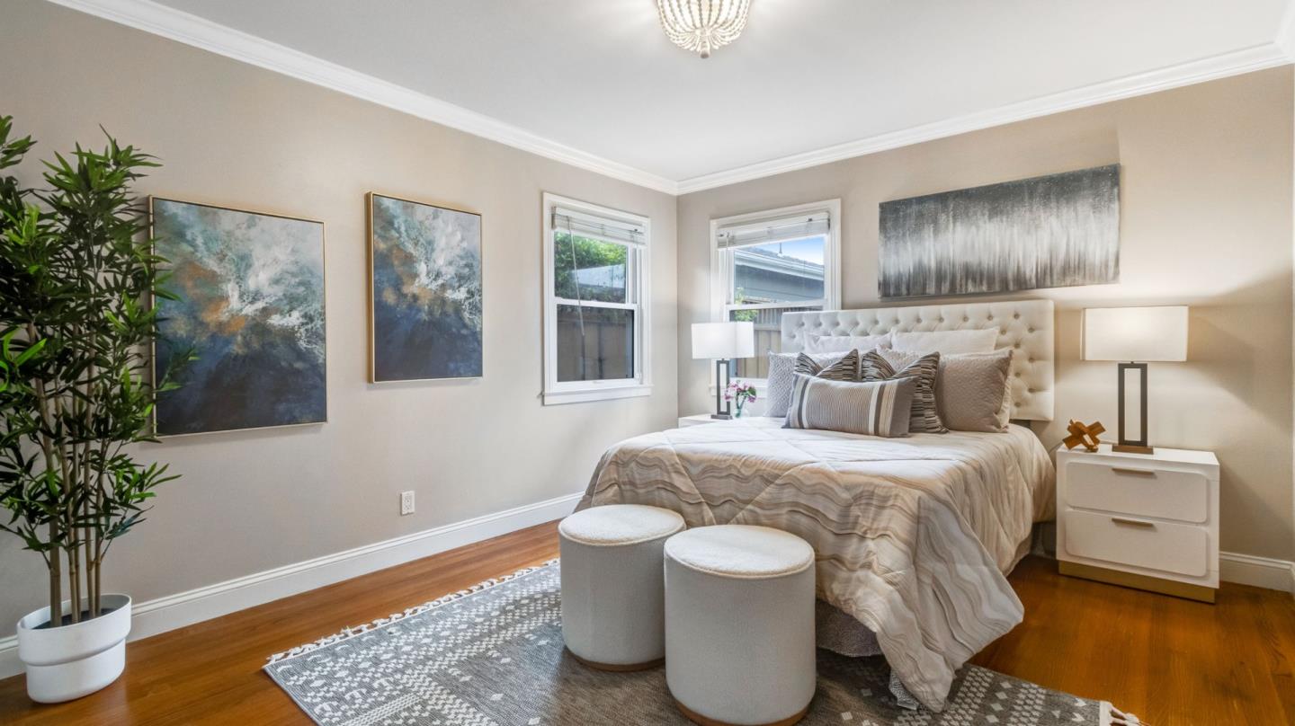 Detail Gallery Image 30 of 39 For 1534 White Oak Way, San Carlos,  CA 94070 - 3 Beds | 2 Baths