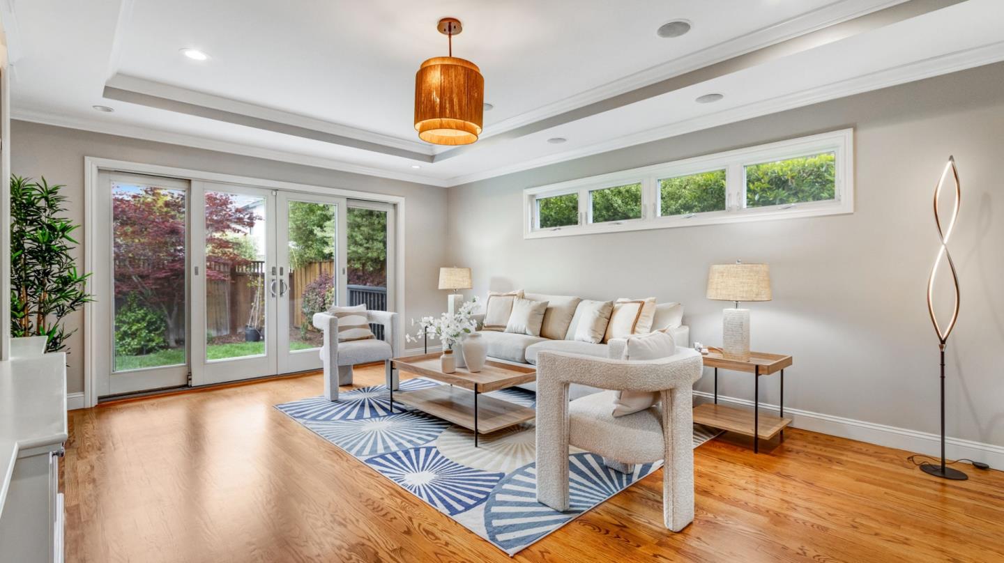 Detail Gallery Image 6 of 39 For 1534 White Oak Way, San Carlos,  CA 94070 - 3 Beds | 2 Baths