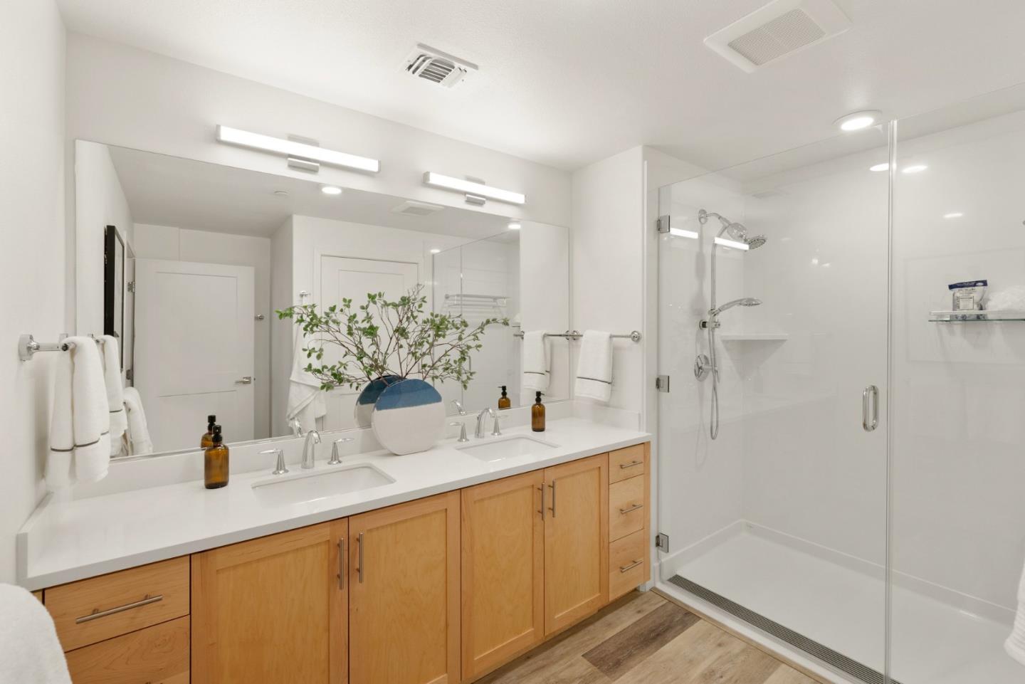 Detail Gallery Image 19 of 28 For 3578 Rambla Pl #518,  Santa Clara,  CA 95051 - 2 Beds | 2/1 Baths