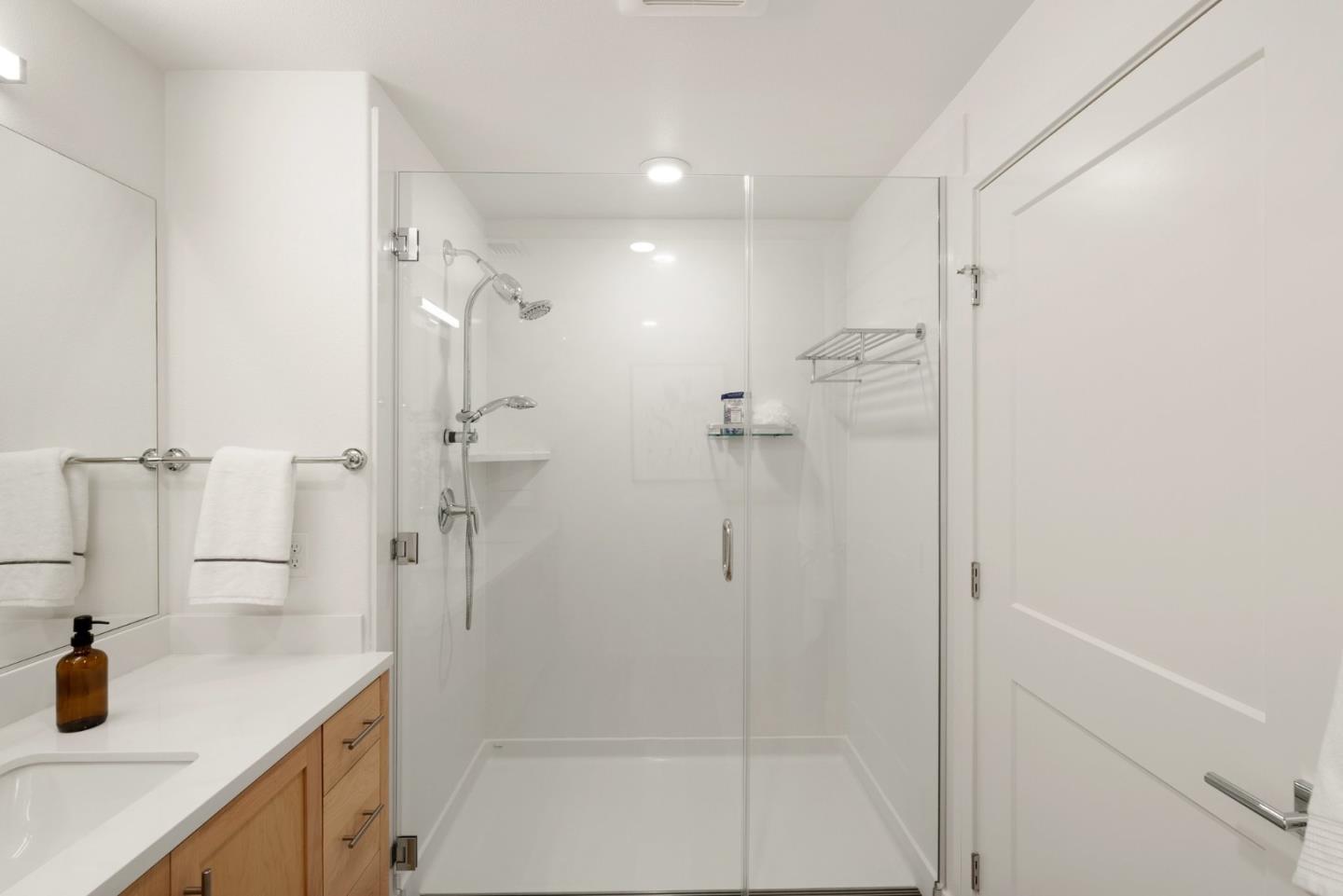 Detail Gallery Image 21 of 28 For 3578 Rambla Pl #518,  Santa Clara,  CA 95051 - 2 Beds | 2/1 Baths