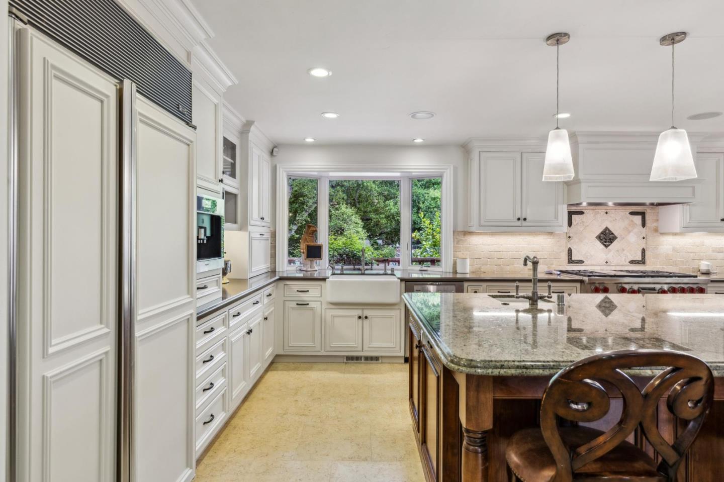 Detail Gallery Image 17 of 69 For 14024 Camino Barco, Saratoga,  CA 95070 - 4 Beds | 4 Baths