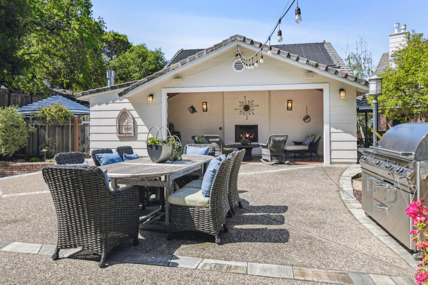 Detail Gallery Image 48 of 69 For 14024 Camino Barco, Saratoga,  CA 95070 - 4 Beds | 4 Baths