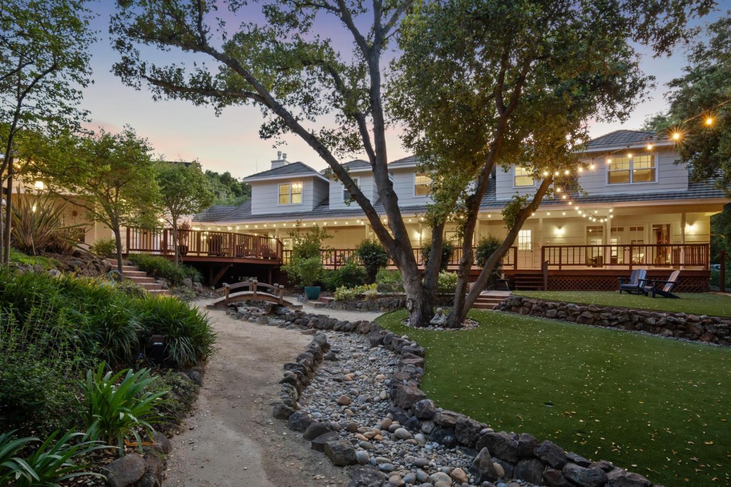 Detail Gallery Image 54 of 69 For 14024 Camino Barco, Saratoga,  CA 95070 - 4 Beds | 4 Baths