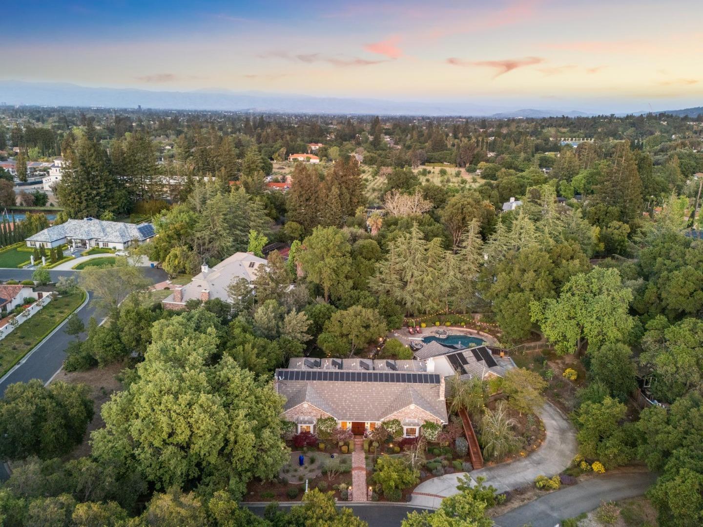 Detail Gallery Image 65 of 69 For 14024 Camino Barco, Saratoga,  CA 95070 - 4 Beds | 4 Baths