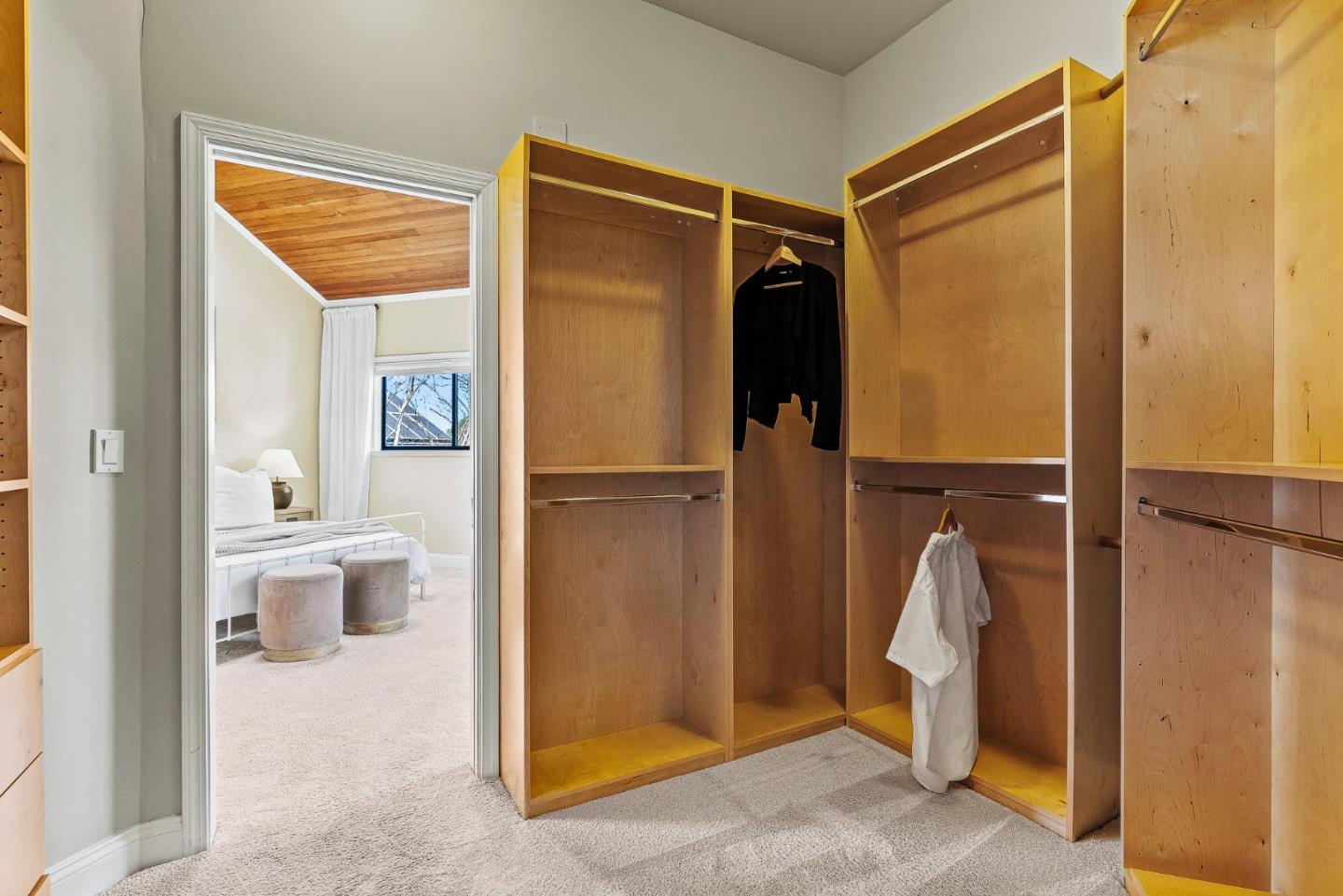 Detail Gallery Image 13 of 35 For 15976 Linda Ave, Los Gatos,  CA 95032 - 4 Beds | 3/1 Baths