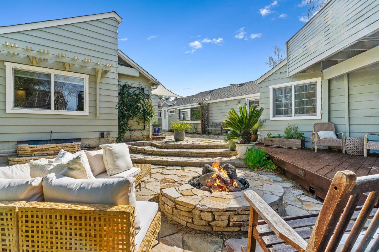 Detail Gallery Image 22 of 35 For 15976 Linda Ave, Los Gatos,  CA 95032 - 4 Beds | 3/1 Baths