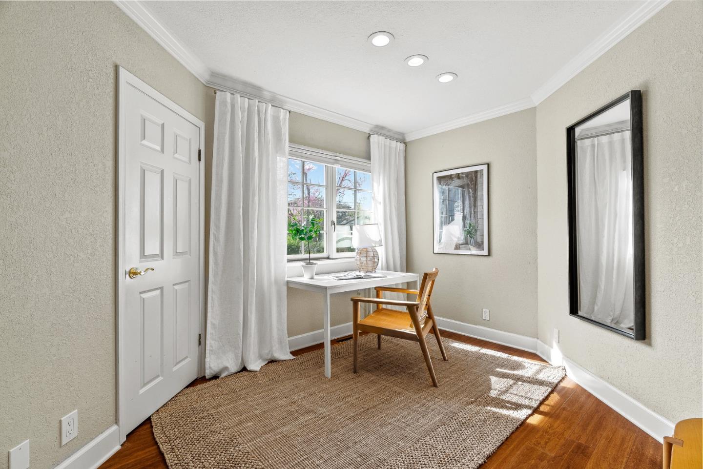 Detail Gallery Image 6 of 35 For 15976 Linda Ave, Los Gatos,  CA 95032 - 4 Beds | 3/1 Baths