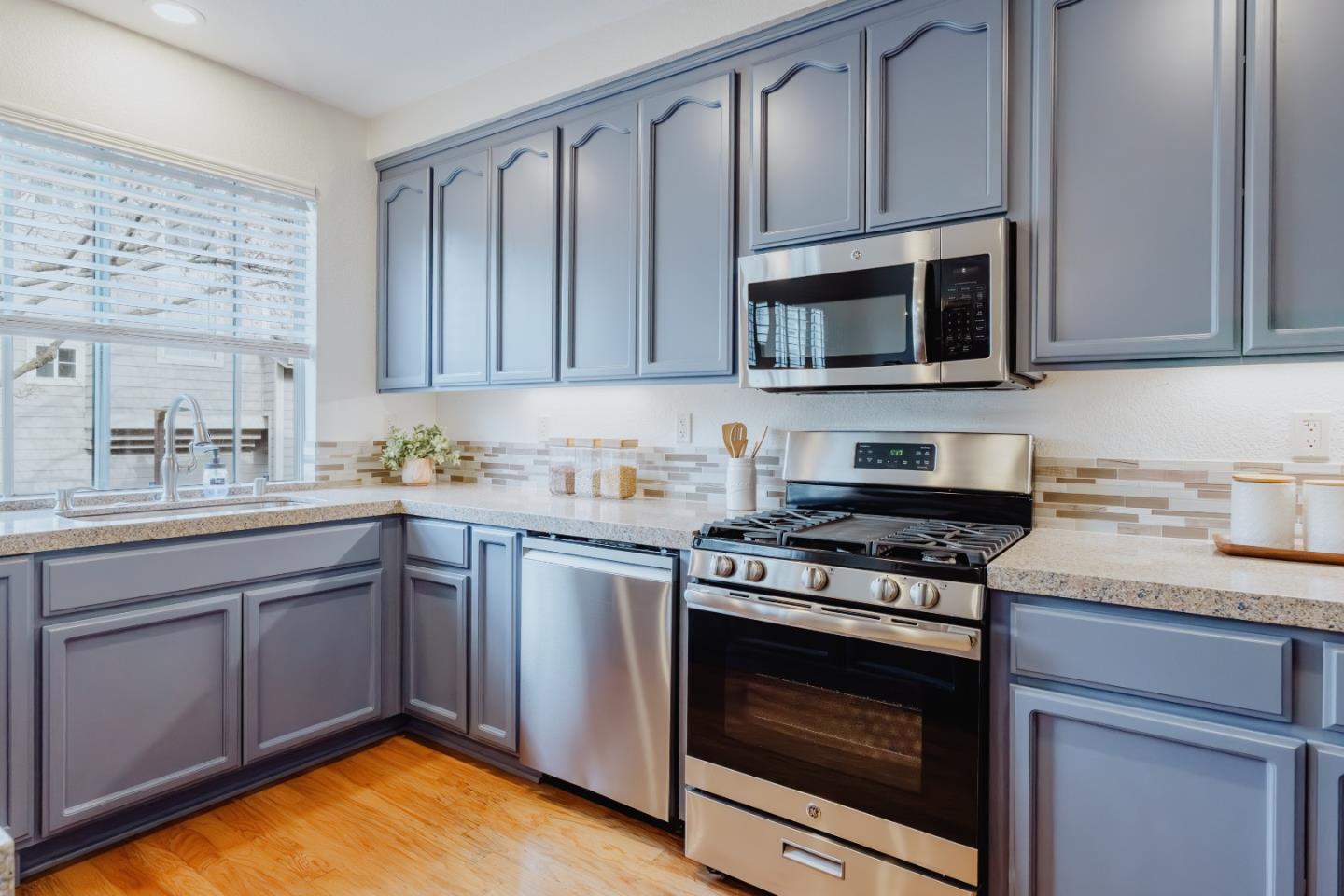 Detail Gallery Image 16 of 36 For 4647 Hampton Falls Pl, San Jose,  CA 95136 - 2 Beds | 2/1 Baths