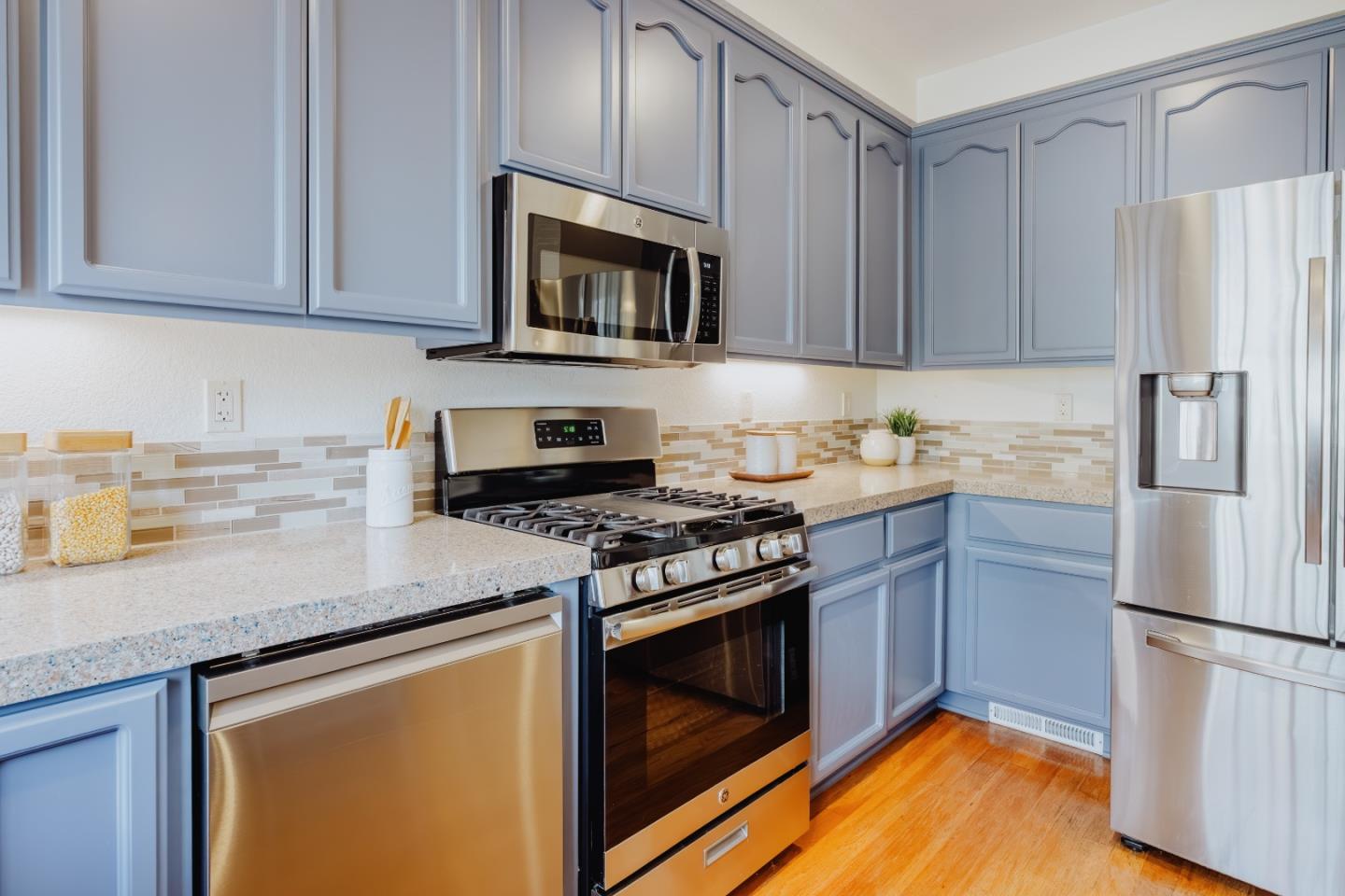 Detail Gallery Image 17 of 36 For 4647 Hampton Falls Pl, San Jose,  CA 95136 - 2 Beds | 2/1 Baths
