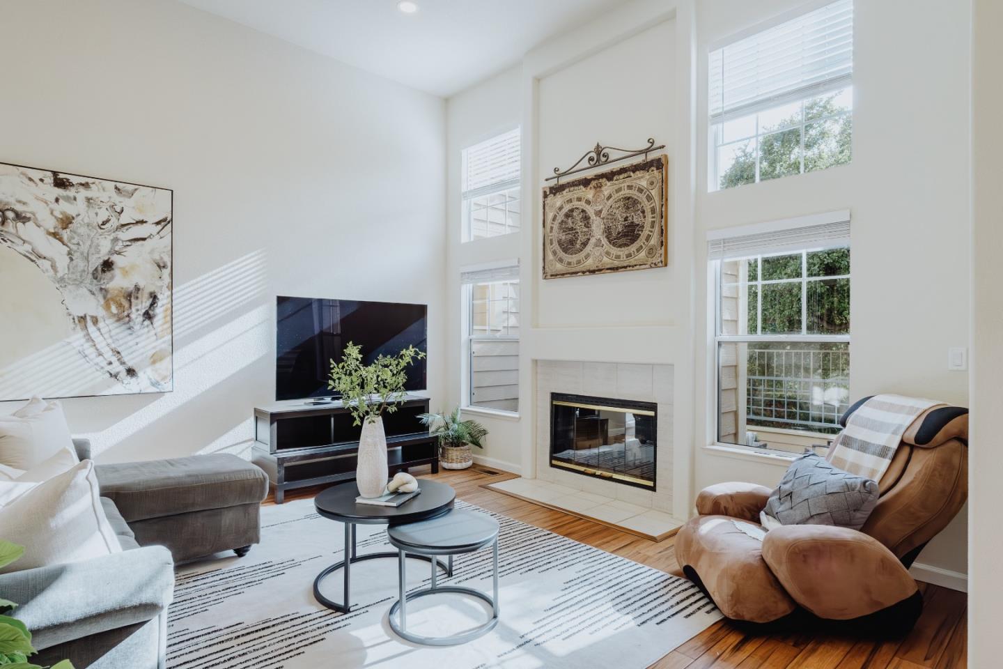 Detail Gallery Image 4 of 36 For 4647 Hampton Falls Pl, San Jose,  CA 95136 - 2 Beds | 2/1 Baths
