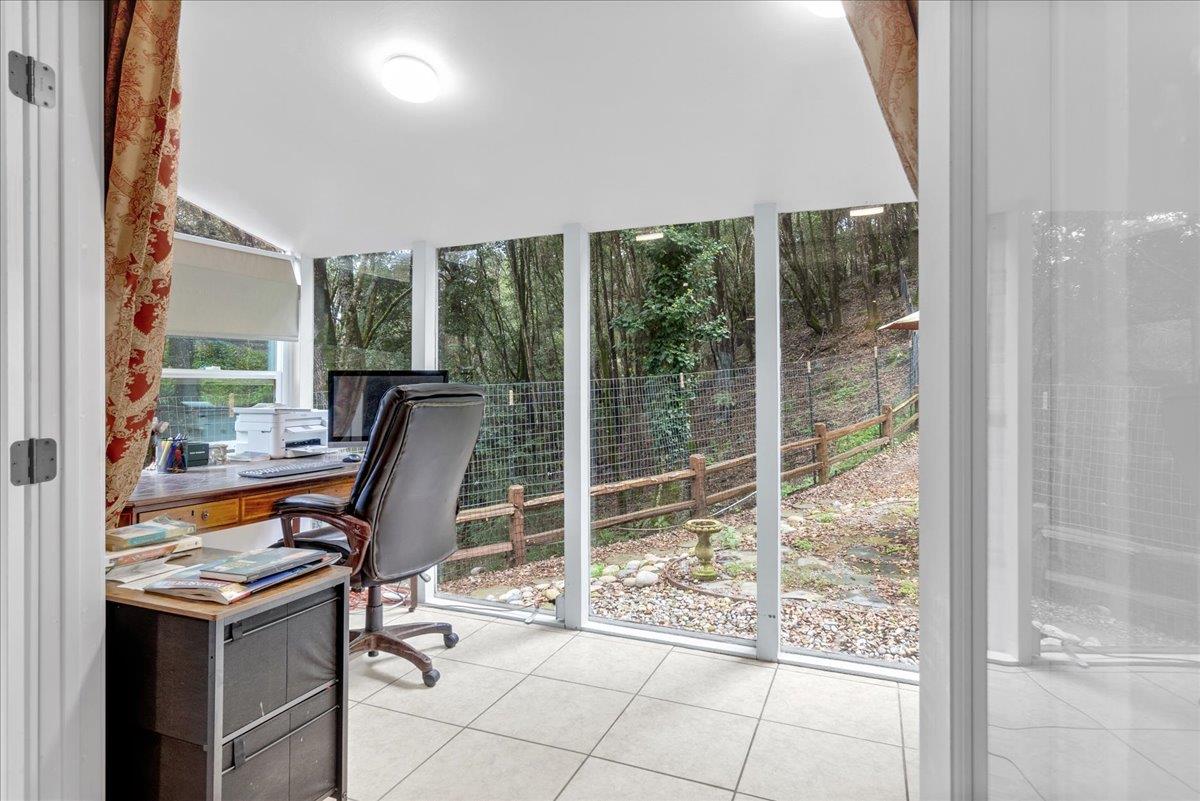 Detail Gallery Image 17 of 29 For 1711 Trout Gulch Rd, Aptos,  CA 95003 - 4 Beds | 3 Baths
