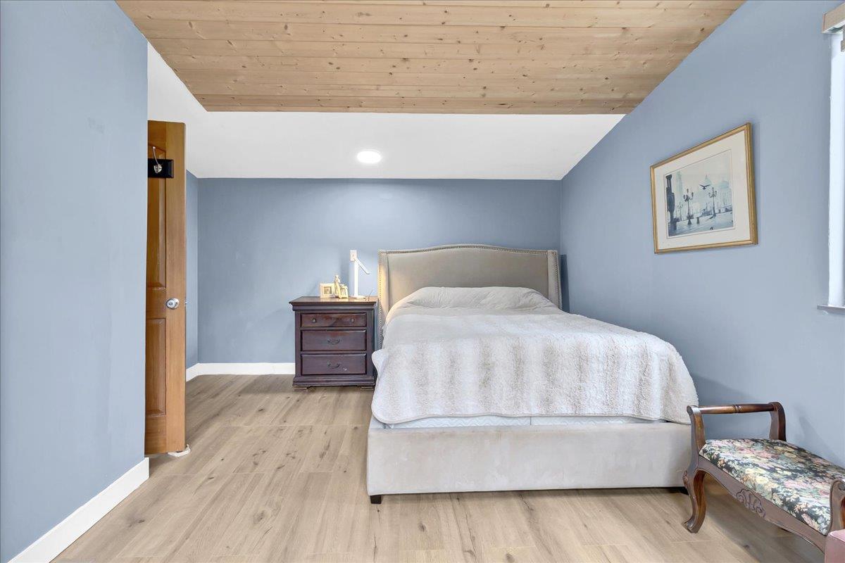 Detail Gallery Image 21 of 29 For 1711 Trout Gulch Rd, Aptos,  CA 95003 - 4 Beds | 3 Baths