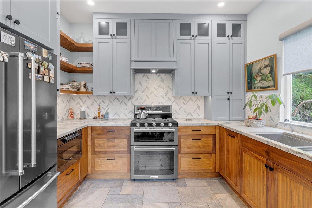 Detail Gallery Image 7 of 29 For 1711 Trout Gulch Rd, Aptos,  CA 95003 - 4 Beds | 3 Baths