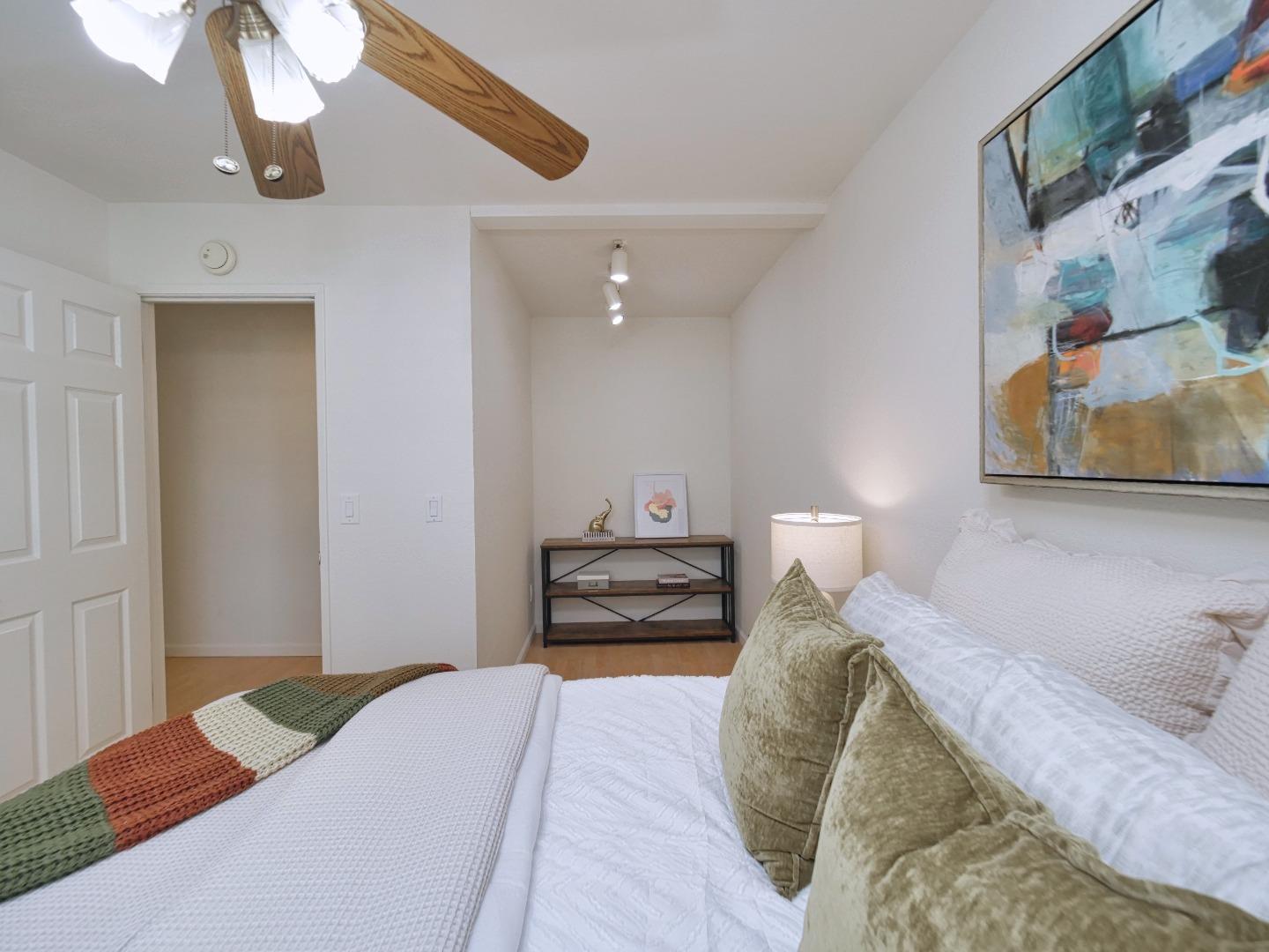 Detail Gallery Image 101 of 133 For 2248 Oakland Ave, Pleasanton,  CA 94588 - 5 Beds | 2/1 Baths