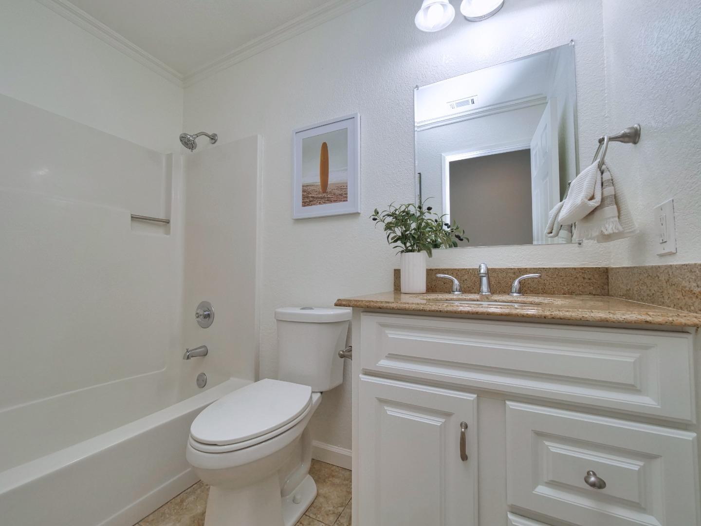 Detail Gallery Image 103 of 133 For 2248 Oakland Ave, Pleasanton,  CA 94588 - 5 Beds | 2/1 Baths