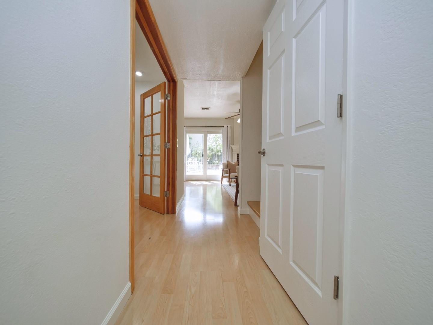 Detail Gallery Image 62 of 133 For 2248 Oakland Ave, Pleasanton,  CA 94588 - 5 Beds | 2/1 Baths