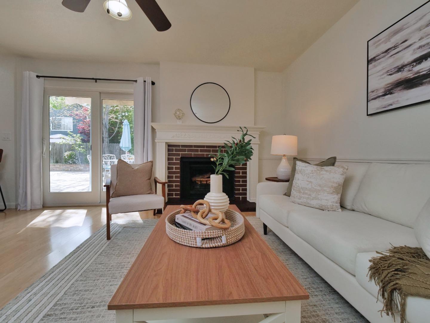 Detail Gallery Image 70 of 133 For 2248 Oakland Ave, Pleasanton,  CA 94588 - 5 Beds | 2/1 Baths