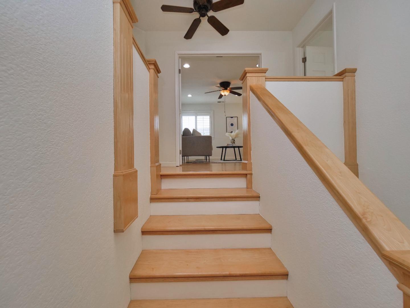 Detail Gallery Image 82 of 133 For 2248 Oakland Ave, Pleasanton,  CA 94588 - 5 Beds | 2/1 Baths