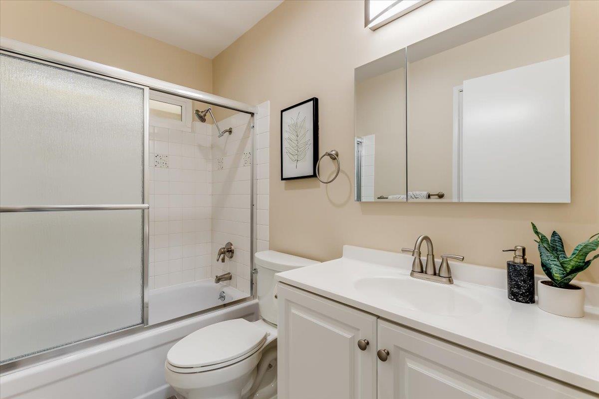 Detail Gallery Image 12 of 18 For 4938 Poplar Ter, Campbell,  CA 95008 - 2 Beds | 1/1 Baths