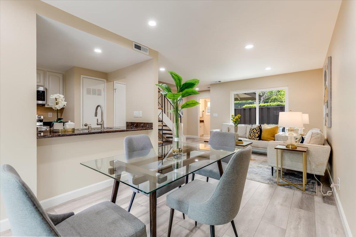 Detail Gallery Image 9 of 18 For 4938 Poplar Ter, Campbell,  CA 95008 - 2 Beds | 1/1 Baths