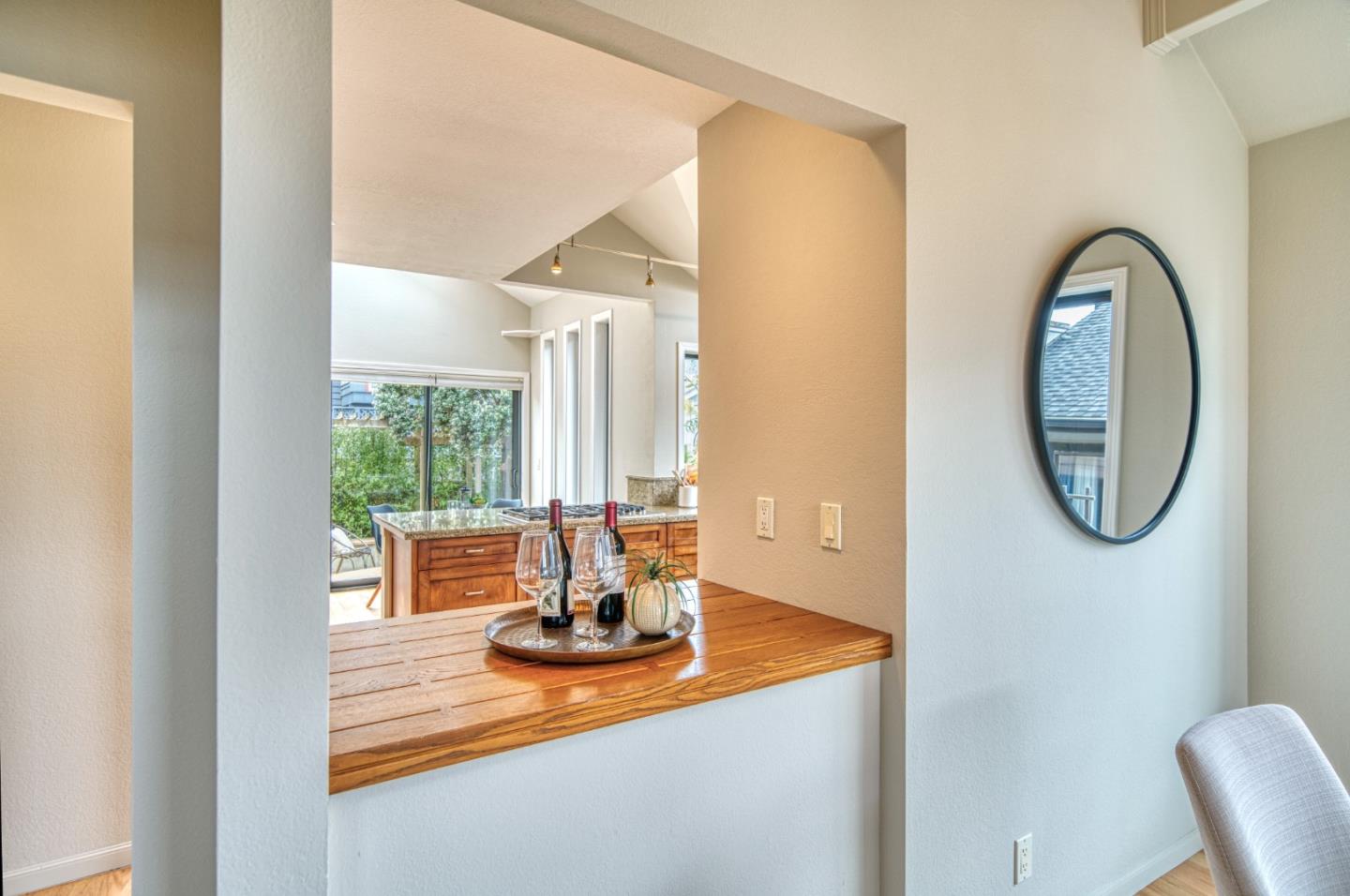 Detail Gallery Image 9 of 44 For 41 Julianna Ave, Moss Beach,  CA 94038 - 3 Beds | 2/1 Baths