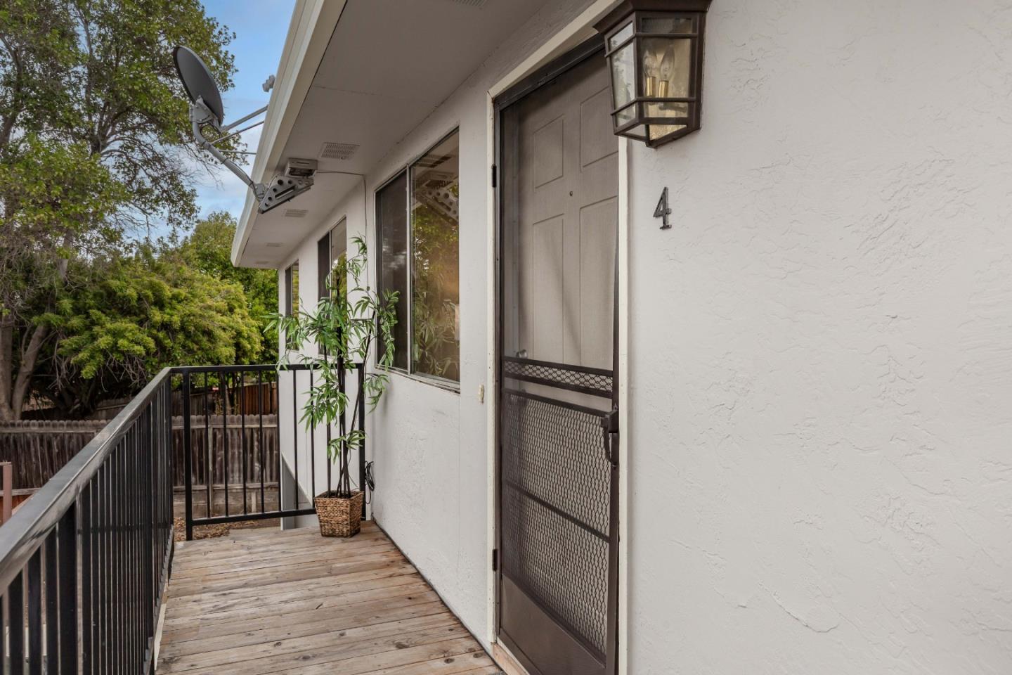 Detail Gallery Image 9 of 9 For 763 Delaware Ave #4,  San Jose,  CA 95123 - 2 Beds | 1 Baths