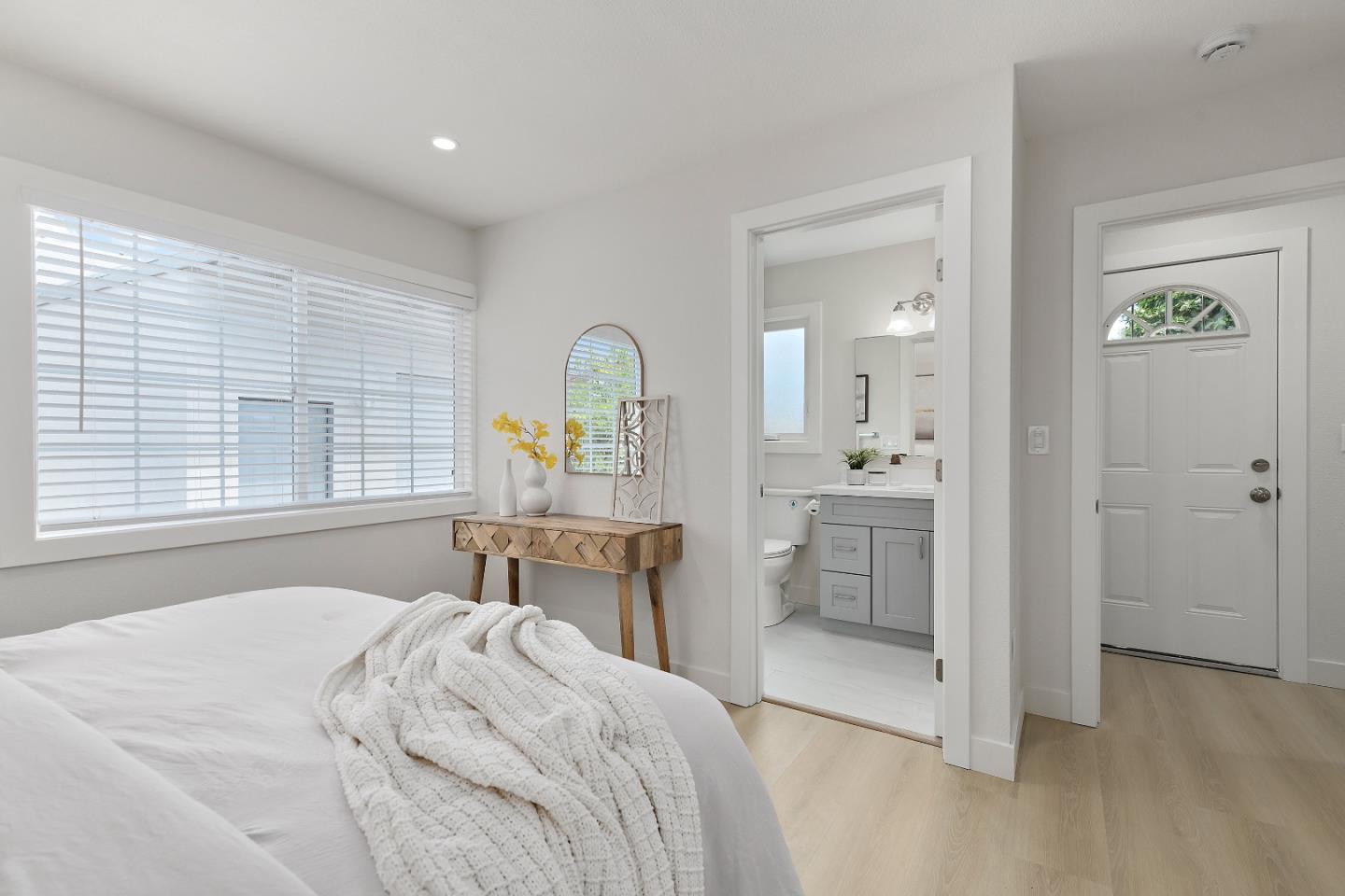 Detail Gallery Image 17 of 23 For 270 N 26th St, San Jose,  CA 95116 - 2 Beds | 2 Baths