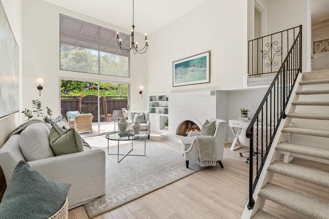 Detail Gallery Image 1 of 49 For 18400 Overlook Rd #19,  Los Gatos,  CA 95030 - 2 Beds | 2/1 Baths