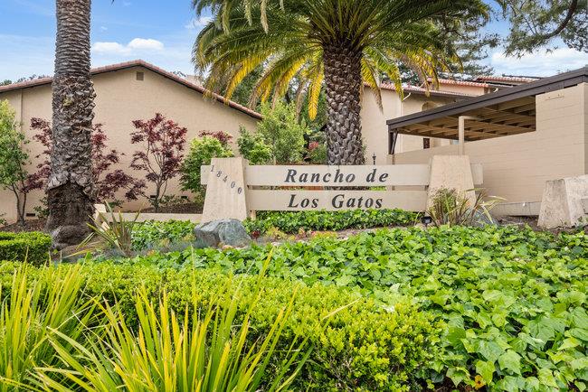 Detail Gallery Image 2 of 49 For 18400 Overlook Rd #19,  Los Gatos,  CA 95030 - 2 Beds | 2/1 Baths