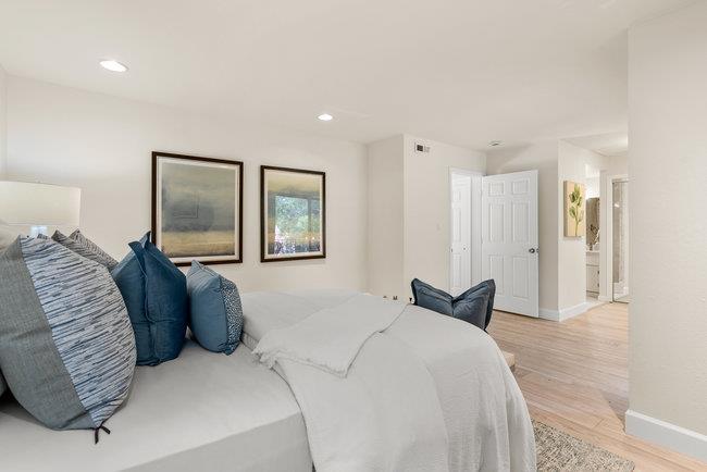 Detail Gallery Image 23 of 49 For 18400 Overlook Rd #19,  Los Gatos,  CA 95030 - 2 Beds | 2/1 Baths