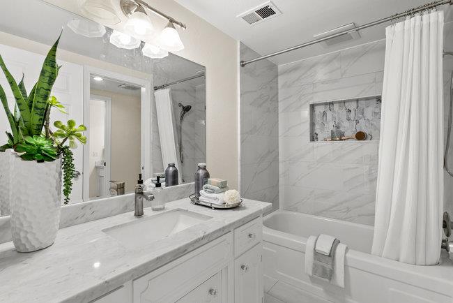 Detail Gallery Image 34 of 49 For 18400 Overlook Rd #19,  Los Gatos,  CA 95030 - 2 Beds | 2/1 Baths