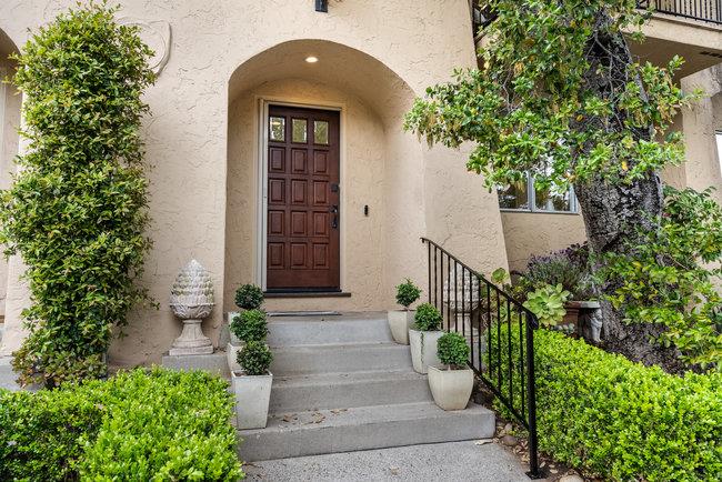 Detail Gallery Image 4 of 49 For 18400 Overlook Rd #19,  Los Gatos,  CA 95030 - 2 Beds | 2/1 Baths