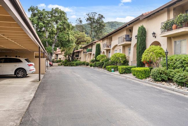 Detail Gallery Image 40 of 49 For 18400 Overlook Rd #19,  Los Gatos,  CA 95030 - 2 Beds | 2/1 Baths