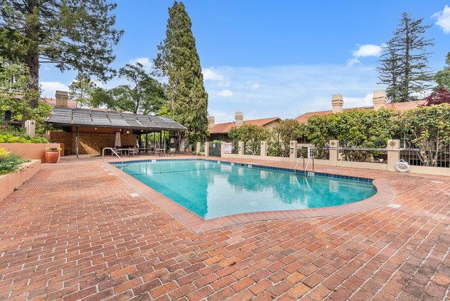 Detail Gallery Image 43 of 49 For 18400 Overlook Rd #19,  Los Gatos,  CA 95030 - 2 Beds | 2/1 Baths