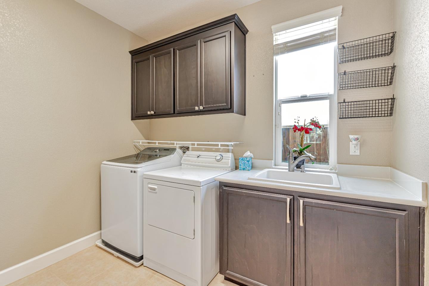 Detail Gallery Image 33 of 38 For 241 Wright Ave, Morgan Hill,  CA 95037 - 4 Beds | 2/1 Baths
