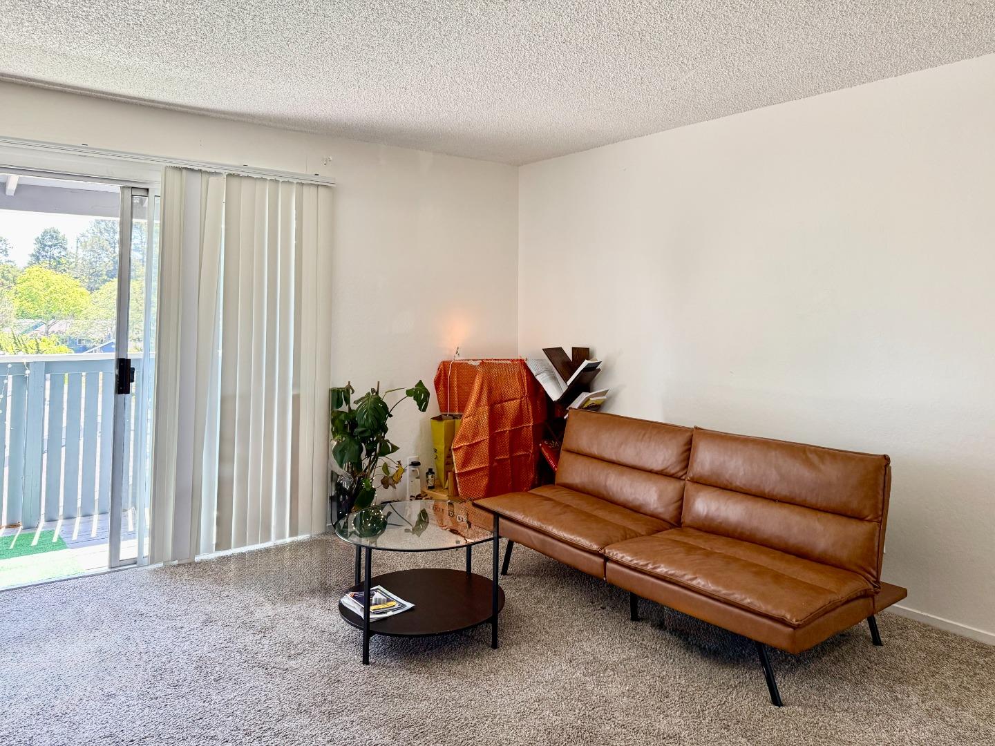 Detail Gallery Image 12 of 13 For 403 Piccadilly Pl #22,  San Bruno,  CA 94066 - 1 Beds | 1 Baths