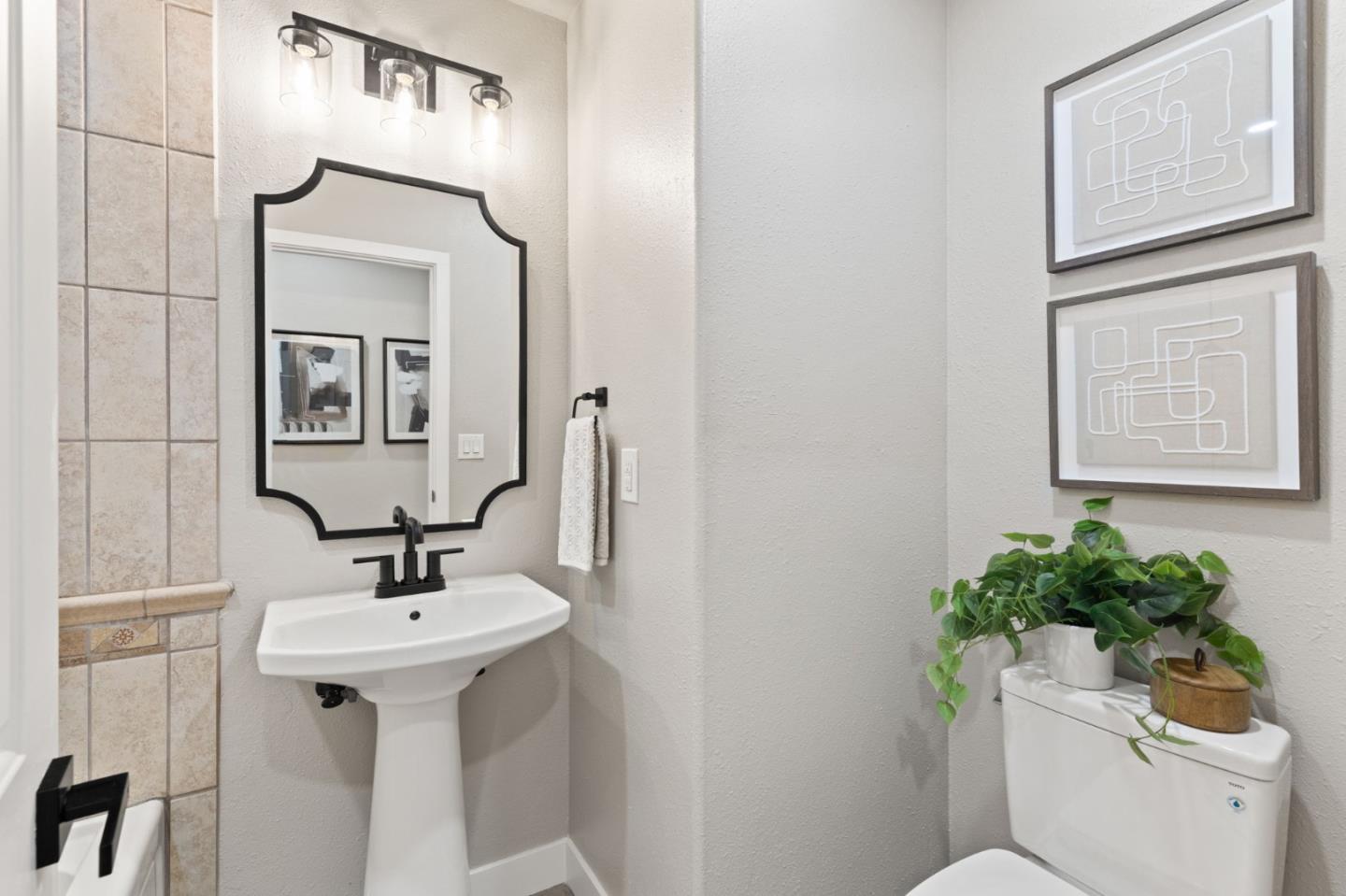 Detail Gallery Image 20 of 31 For 5763 Cohasset Way, San Jose,  CA 95123 - 3 Beds | 2 Baths