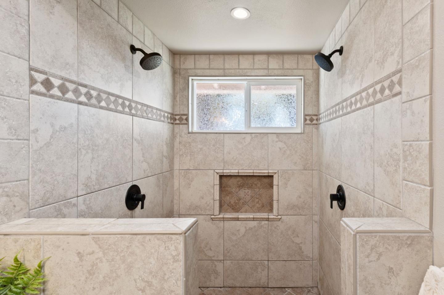 Detail Gallery Image 21 of 31 For 5763 Cohasset Way, San Jose,  CA 95123 - 3 Beds | 2 Baths