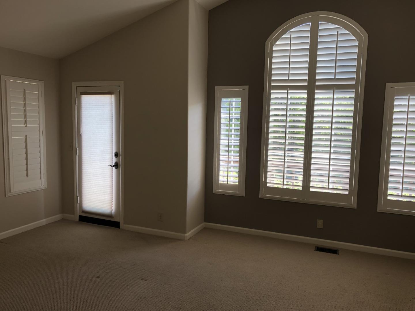 Detail Gallery Image 20 of 34 For 17588 River Run Rd, Salinas,  CA 93908 - 3 Beds | 3 Baths
