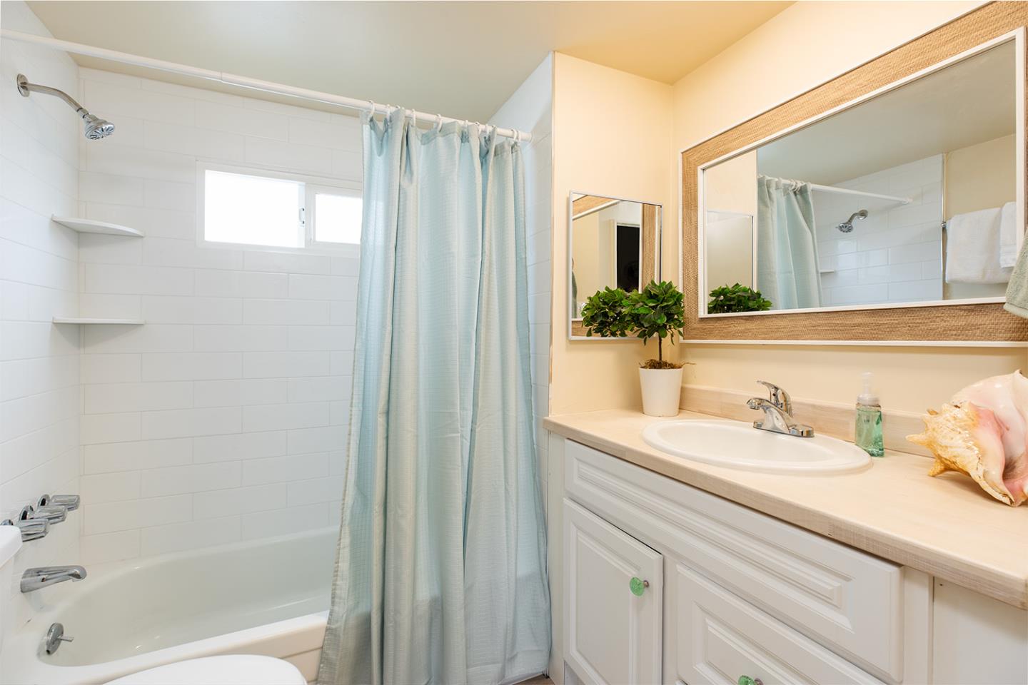 Detail Gallery Image 15 of 31 For 750 47th Ave #69,  Capitola,  CA 95010 - 2 Beds | 2 Baths