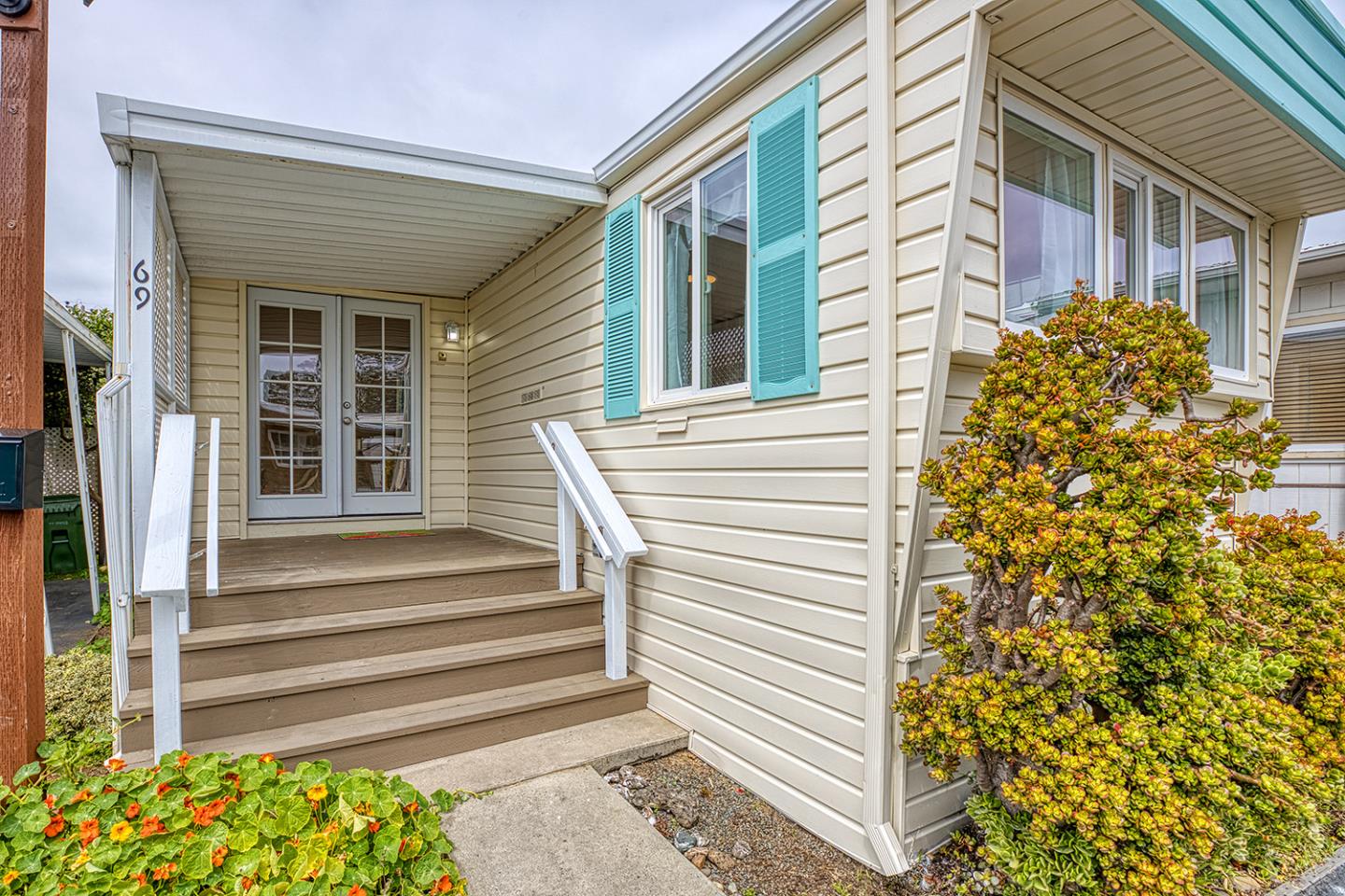 Detail Gallery Image 2 of 31 For 750 47th Ave #69,  Capitola,  CA 95010 - 2 Beds | 2 Baths
