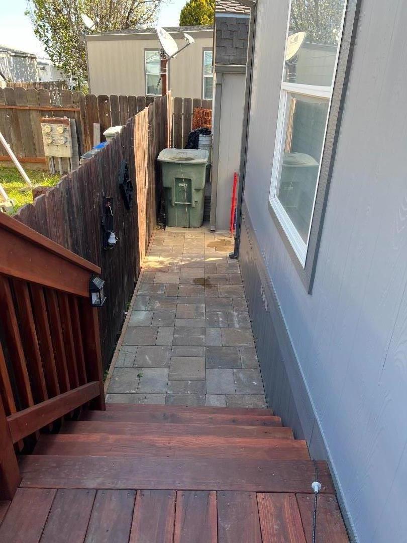 Detail Gallery Image 11 of 14 For 1624 S Highway #65,  Manteca,  CA 95336 - 3 Beds | 2 Baths