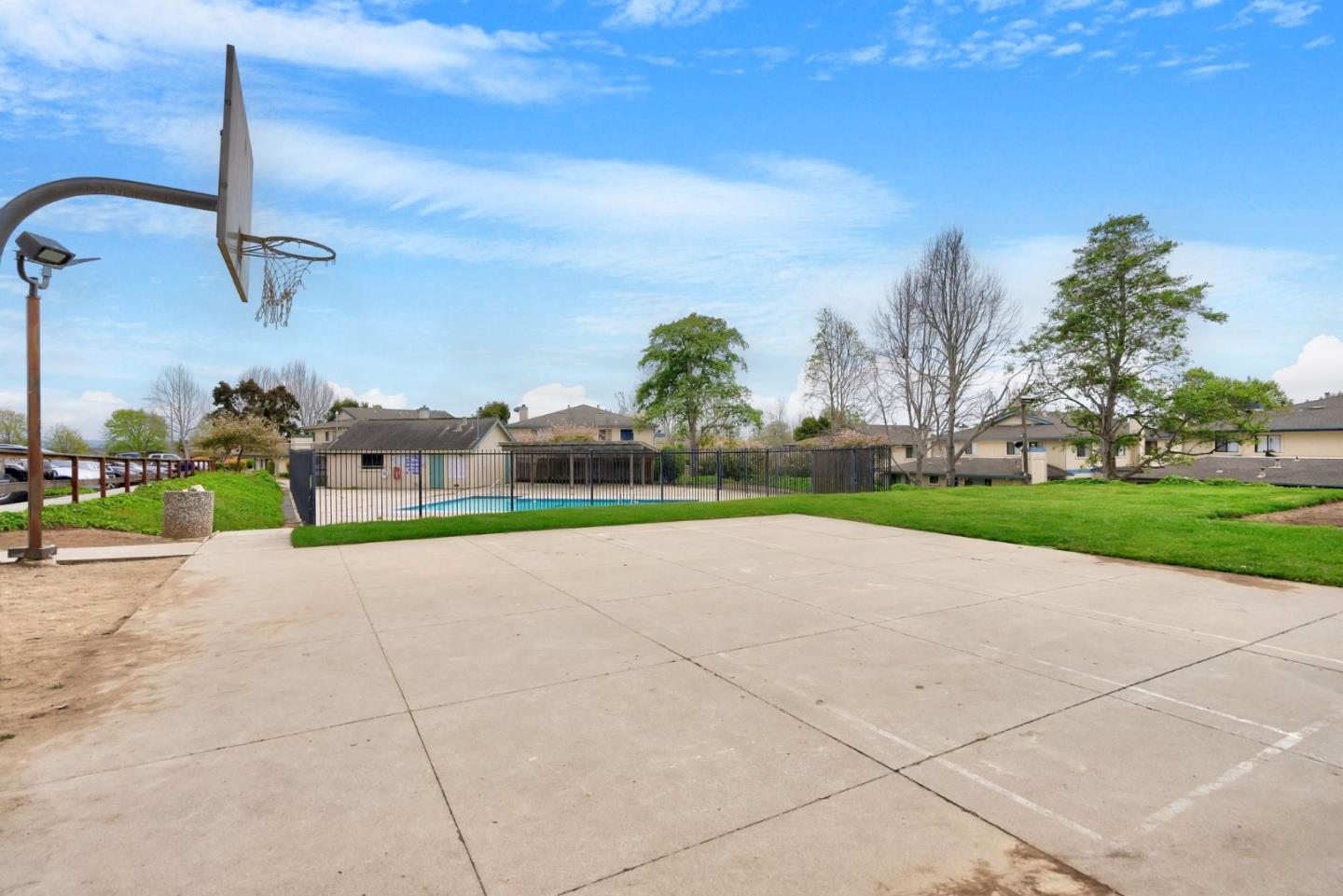 Detail Gallery Image 23 of 24 For 212-C Green Meadow Dr #C,  Watsonville,  CA 95076 - 3 Beds | 2/1 Baths