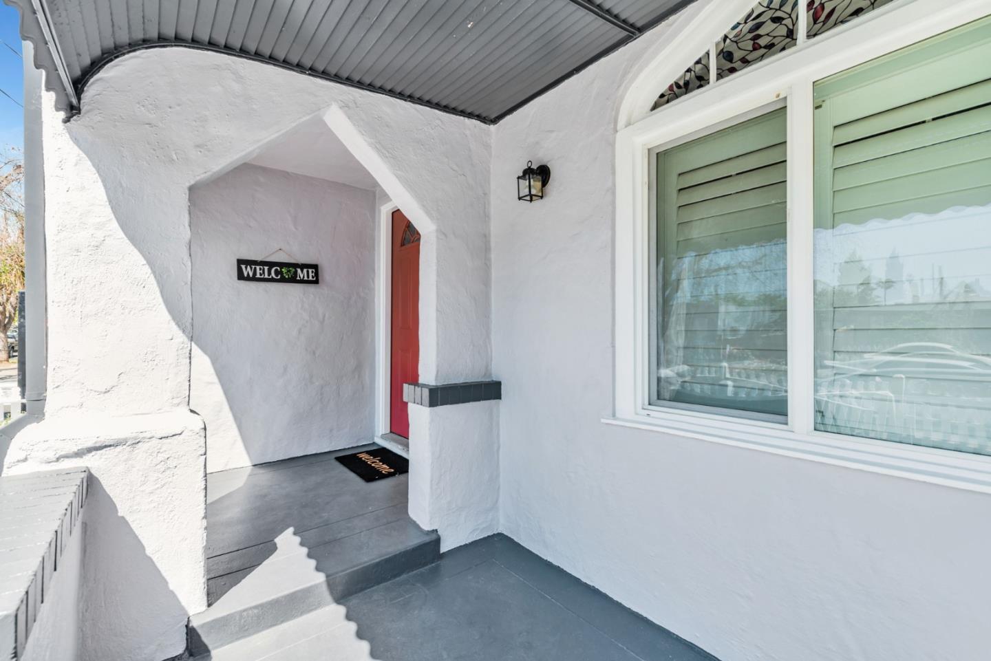 Detail Gallery Image 5 of 50 For 336 W 11th St, Pittsburg,  CA 94565 - 4 Beds | 2 Baths