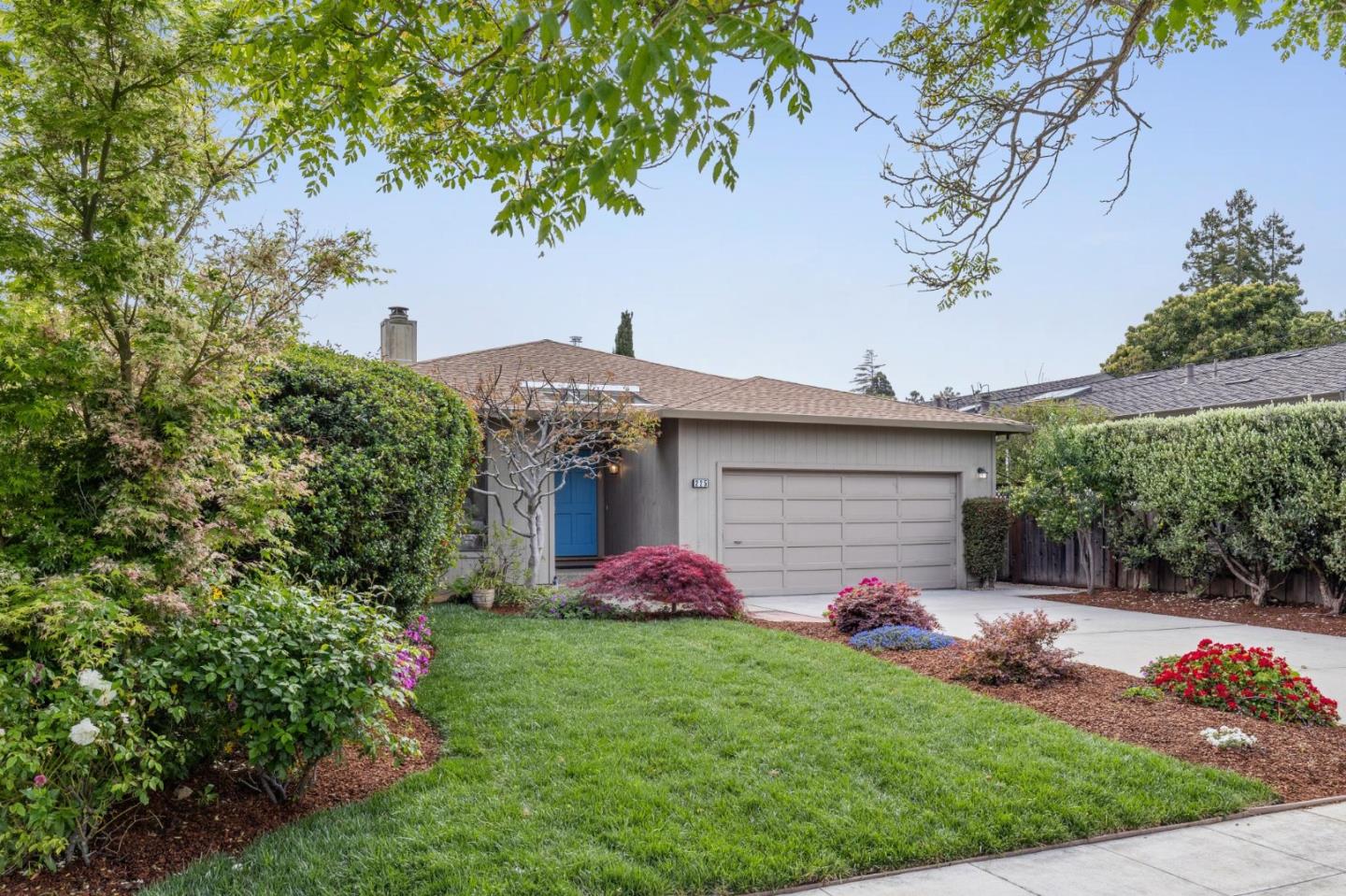 Detail Gallery Image 2 of 58 For 225 Arundel Rd, Burlingame,  CA 94010 - 3 Beds | 2 Baths