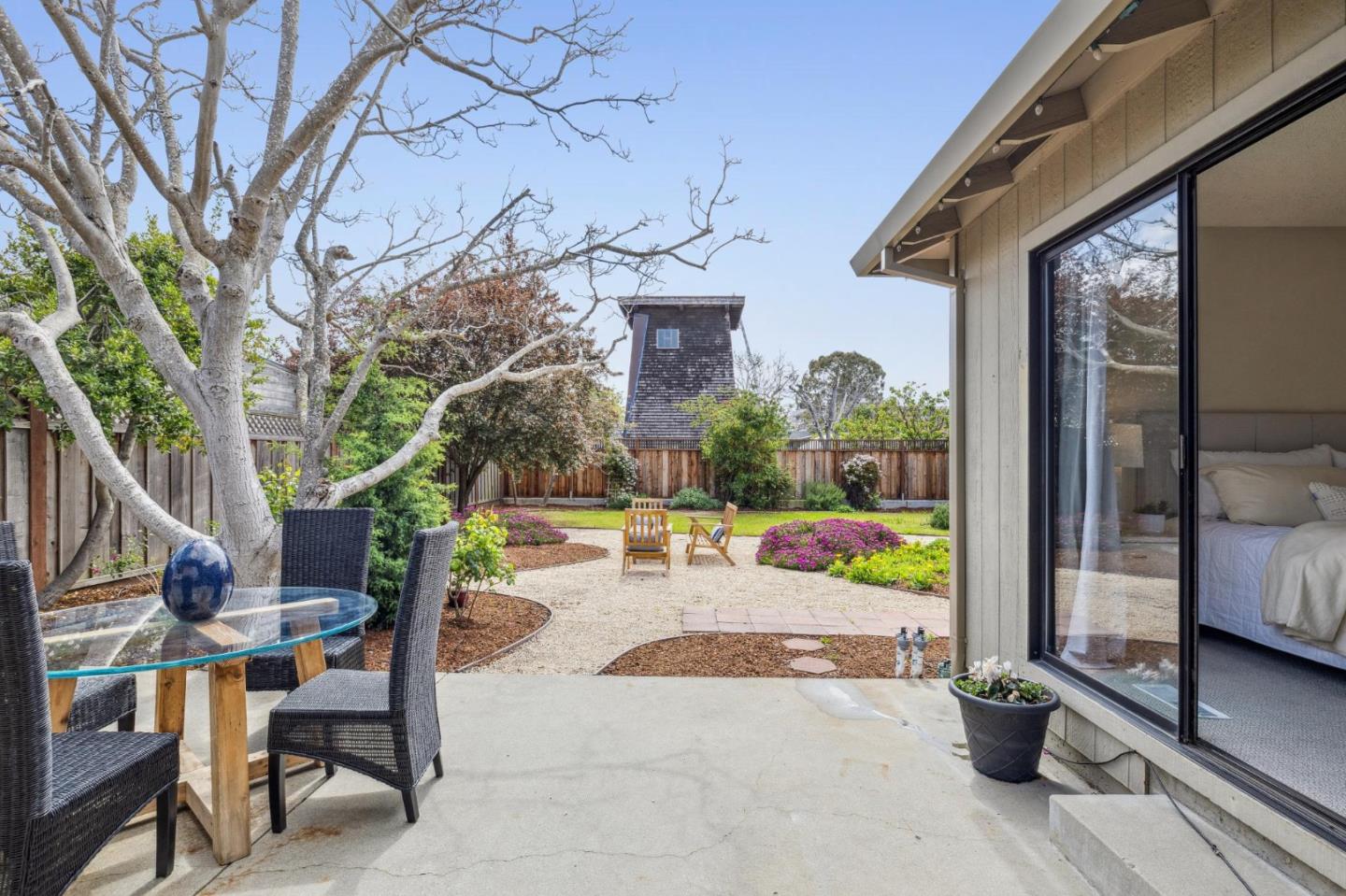 Detail Gallery Image 21 of 58 For 225 Arundel Rd, Burlingame,  CA 94010 - 3 Beds | 2 Baths
