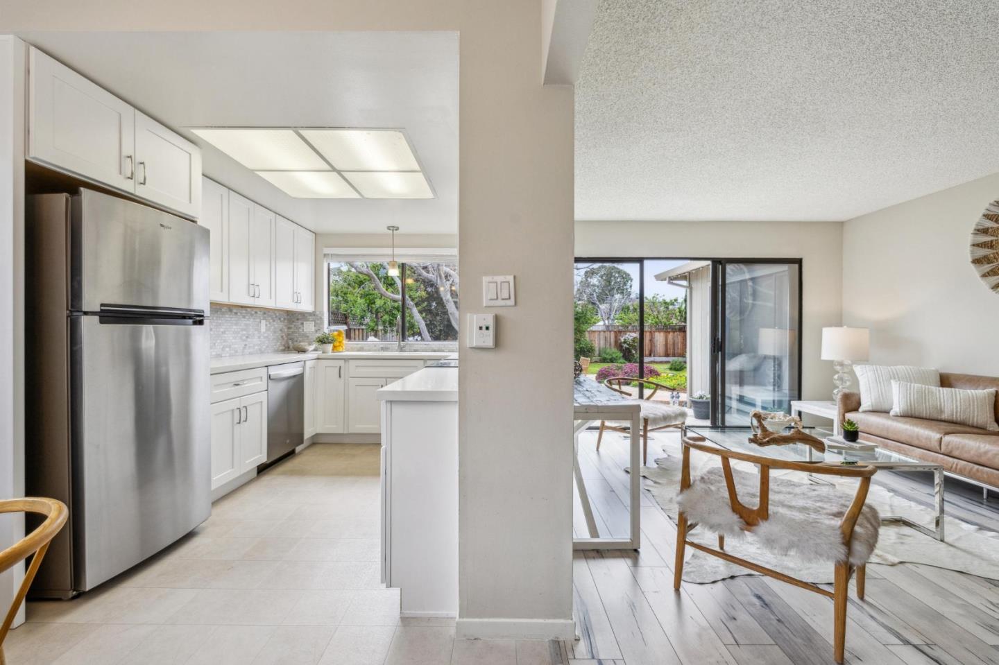 Detail Gallery Image 25 of 58 For 225 Arundel Rd, Burlingame,  CA 94010 - 3 Beds | 2 Baths