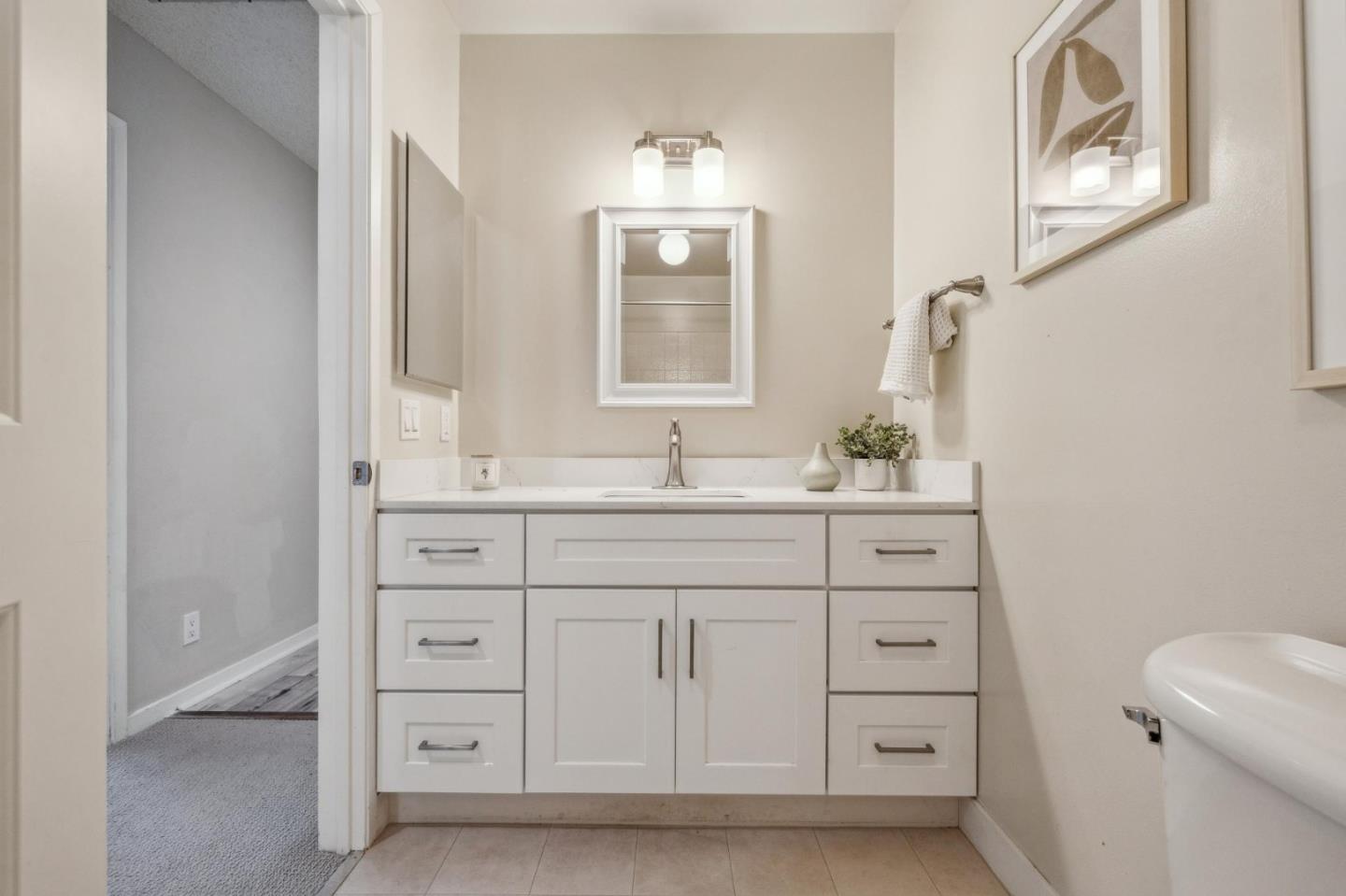 Detail Gallery Image 39 of 58 For 225 Arundel Rd, Burlingame,  CA 94010 - 3 Beds | 2 Baths
